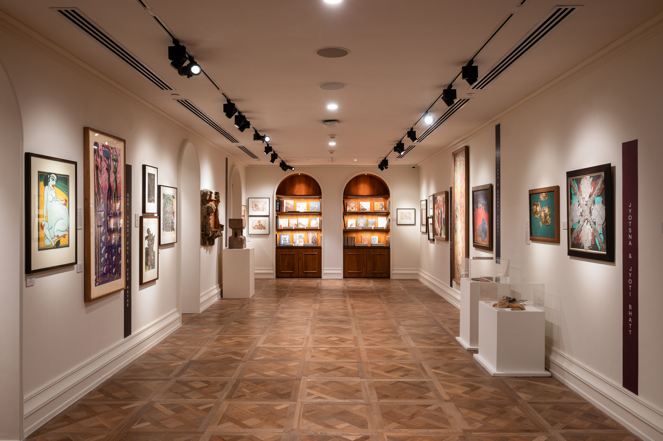 Shared Lives, Distinct Visions