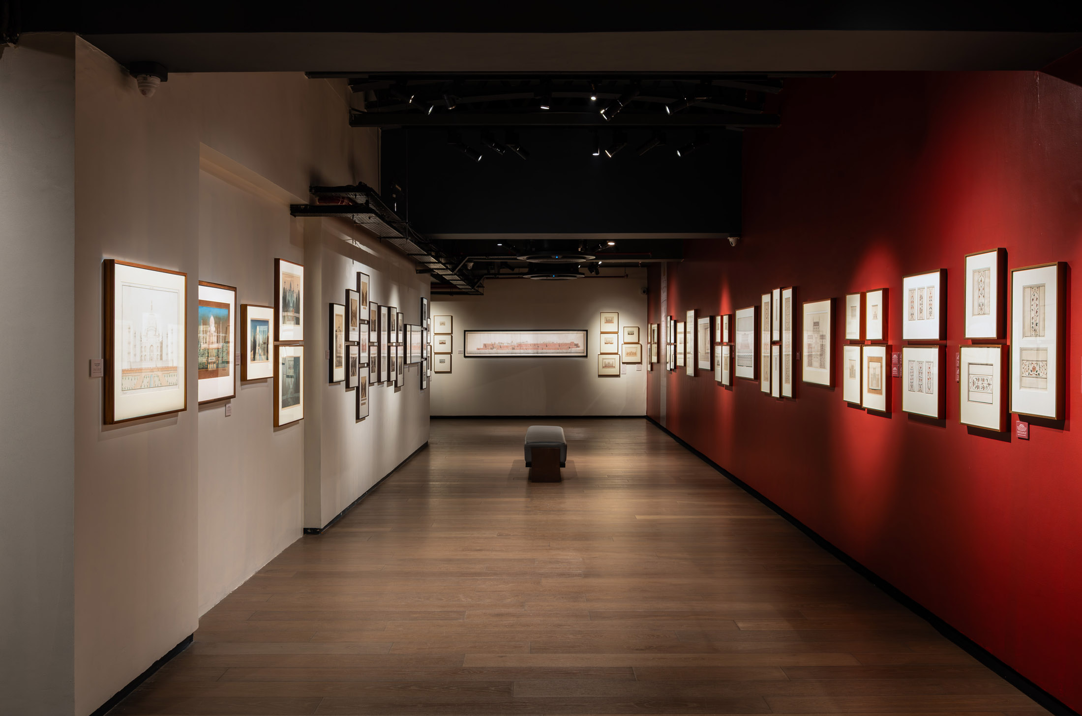 The Mute Eloquence of the Taj Mahal